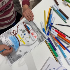 “Di cosa è fatto un abbraccio”: a Spinazzola un laboratorio artistico e letture animate