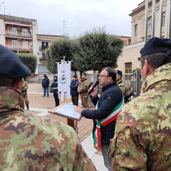 Spinazzola, omaggio della Brigata Pinerolo al Monumento ai Caduti