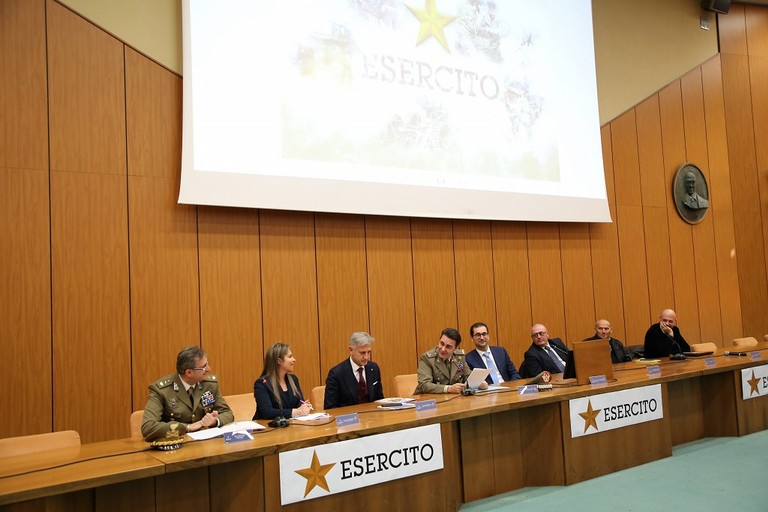 presentazione calendario esercito