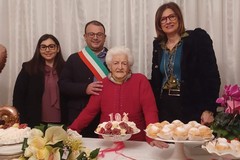 Spinazzola festeggia i 103 anni di nonna Gina