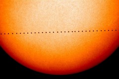 Oggi la "passeggiata" di Mercurio sul Sole