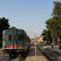 Tratta ferroviaria Barletta-Spinazzola isolata. Pendolari chiedono: «Riaprire la stazione di Canosa»