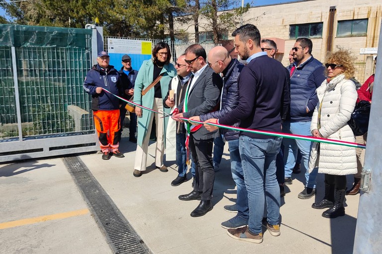 Inaugurato il nuovo centro di raccolta rifiuti a Spinazzola