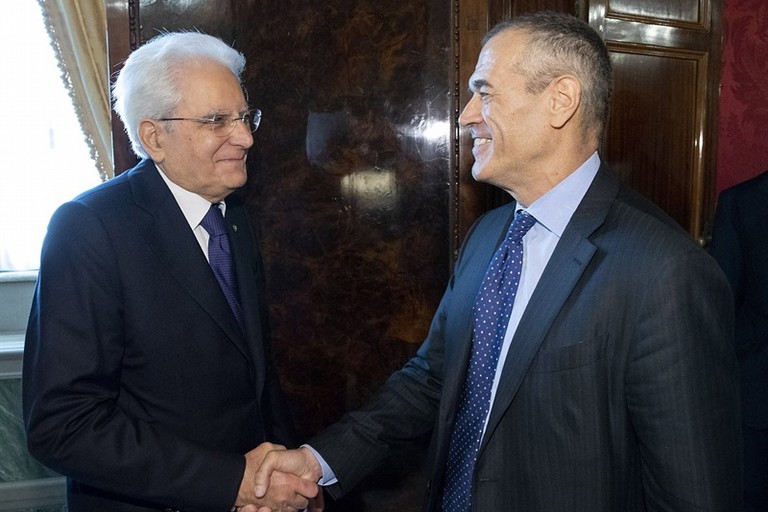 Il Presidente Mattarella con Carlo Cottarelli
